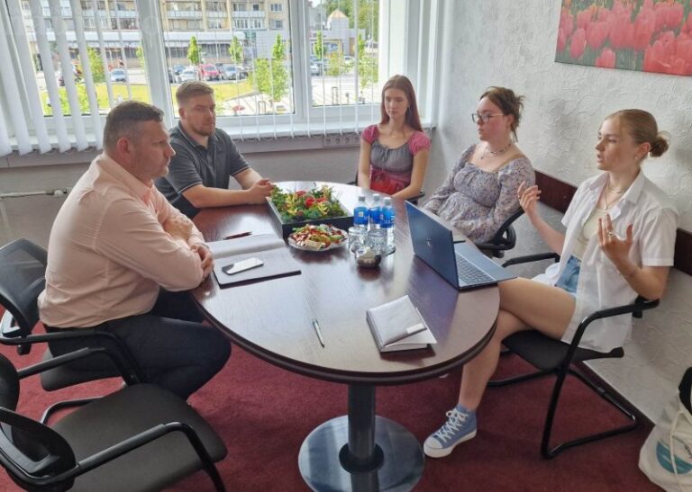 Moksleivių pageidavimus išklausęs meras ruošiasi spręsti įsisenėjusias problemas
