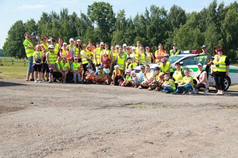 RTVMC Šeduvos technologijų ir verslo mokymo skyriaus žirgyne visus sužavėjo žirgų pasirodymai.