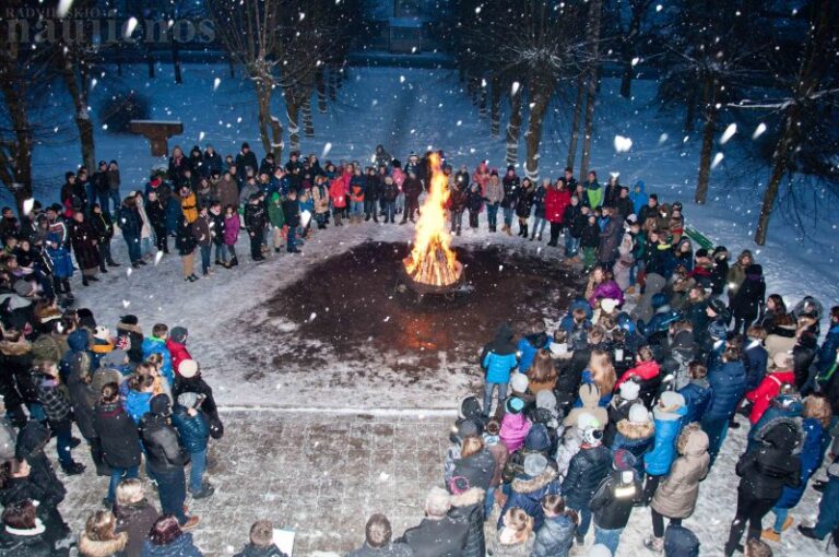 Sausio 13-osios minėjimas Baisogalos gimnazijoje – jau tradicija