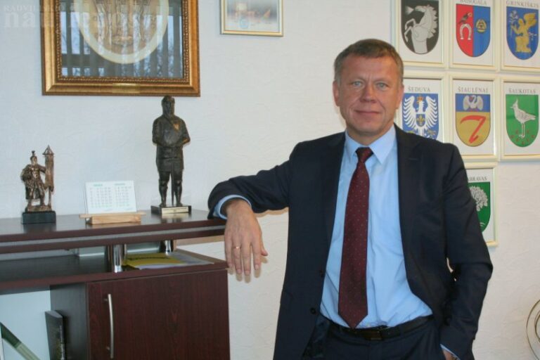 Didžiausi biudžeto kąsniai – švietimui ir vargšams, bet užteks ir naujiems projektams
