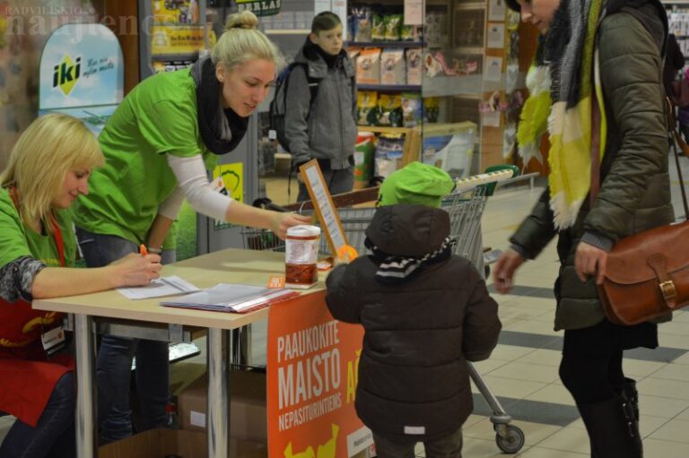Socialinių paslaugų centras ištiesė pagalbos ranką skurstantiesiems