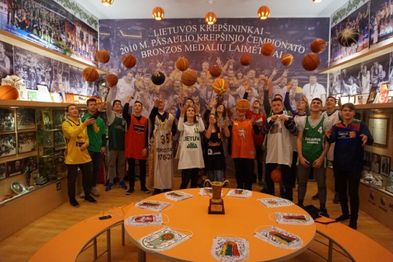 Lizdeikos gimnazijos sportininkams – padėka