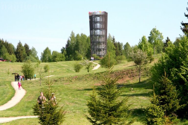 Kaip rajono valdžia išsiderėjo aukštesnį bokštą