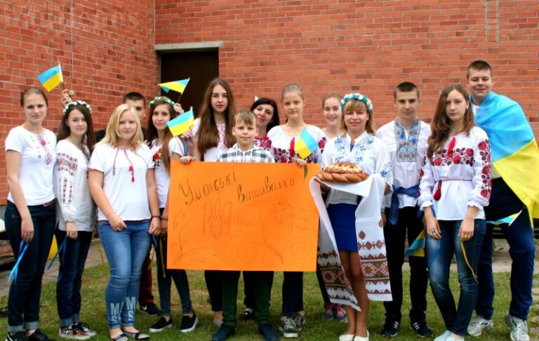 Stovyklos pritraukia vis daugiau jaunimo