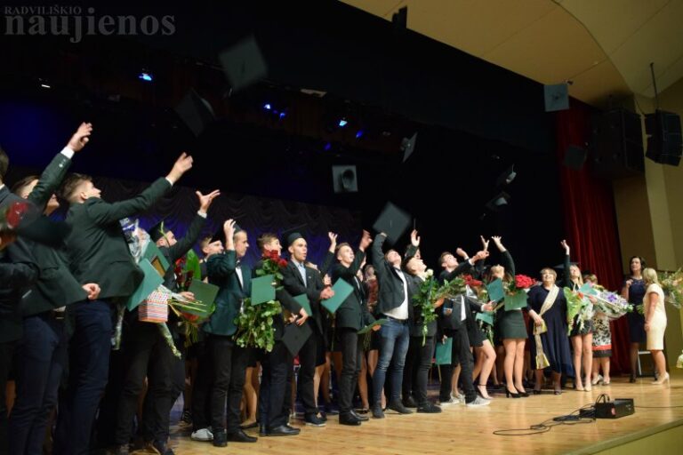 Atslūgus egzaminų karštinei – džiaugsmas ir nerimas