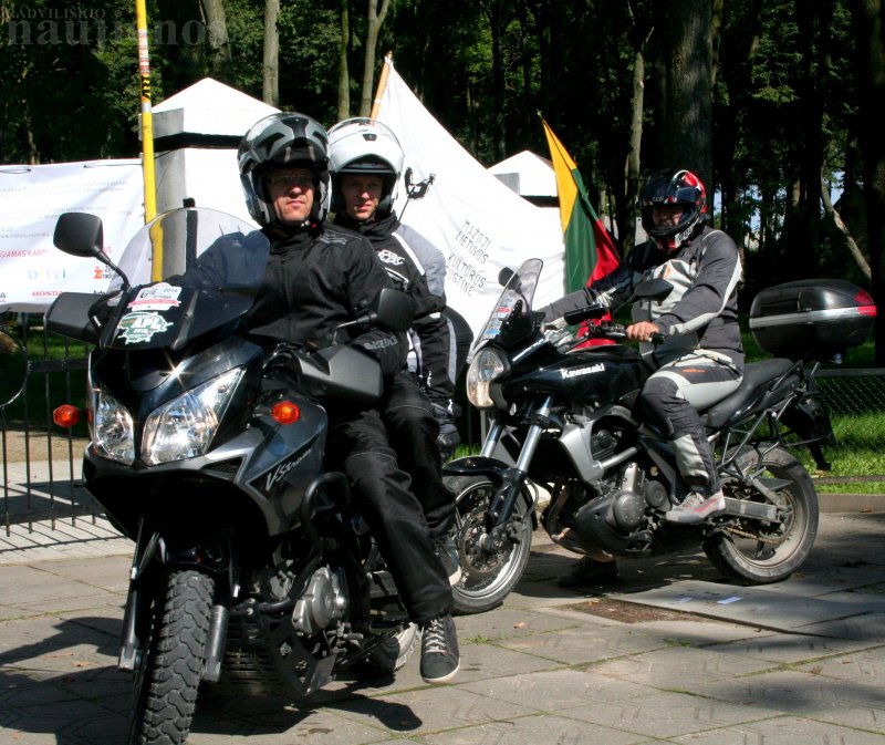 Mototurizmo ralio organizatorių tikslas - suvienyti intelektualius ir savo Tėvynę mylinčius motociklų vairuotojus bei vairuotojas.