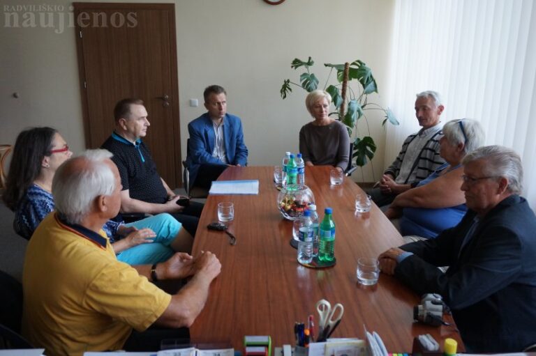 Radviliškio rajono savivaldybėje – švedų delegacijos vizitas