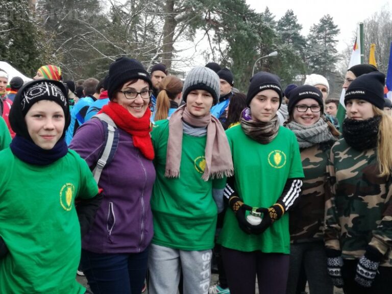 Baisogalos jaunieji šauliai pagerbė Lietuvos Laisvės gynėjų atminimą