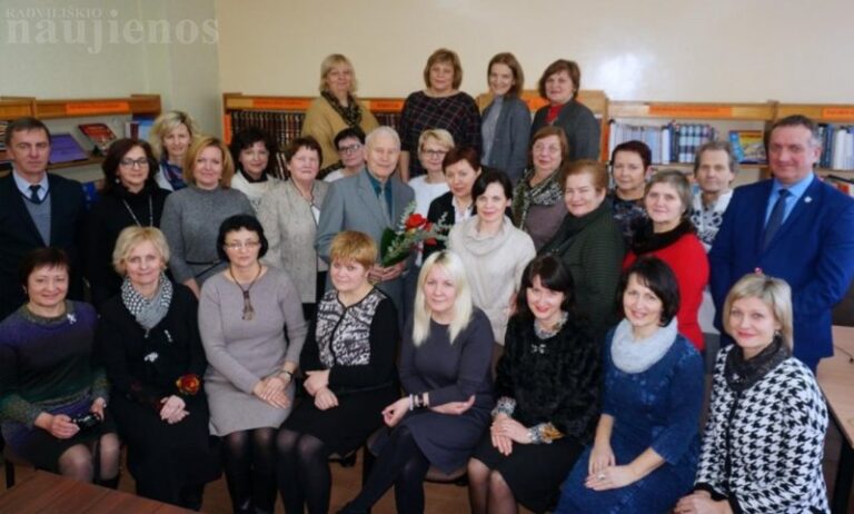 Paminėtas buvusio mokyklos direktoriaus gražus jubiliejus