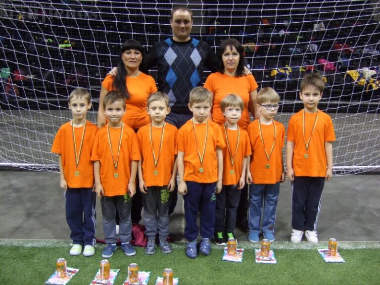 „Žvaigždutės“ futbolo komanda dalyvavo turnyre Šiaulių arenoje
