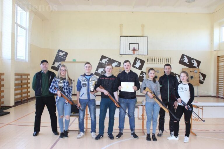 Pakalniškių komanda – ir vėl taikliausia