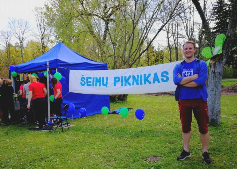 Taip gimsta tradicijos: Šeimų piknikas sužavėjo Tulpių žydėjimo šventės dalyvius