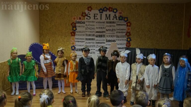 Šeduvos gimnazijoje ir vėl karaliavo teatras