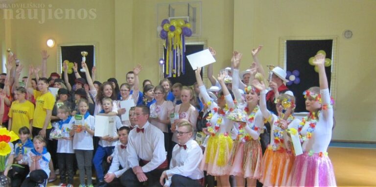 Šeduvoje vyko aerobikos čempionatas „Sportuok ir šok 2017“
