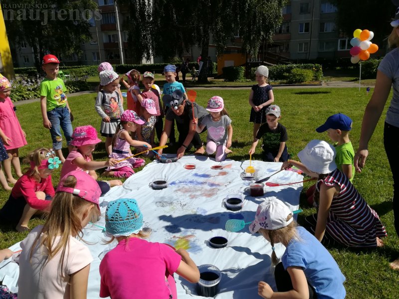 „Žvaigždutės“ vaikų vasaros dienelės darželyje tikrai nenuobodžios – jos pilnos gražių įspūdžių
