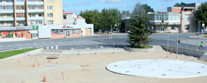 Dėl broko Maironio gatvėje nutarta kreiptis į generalinį rangovą „Panevėžio statyba“.