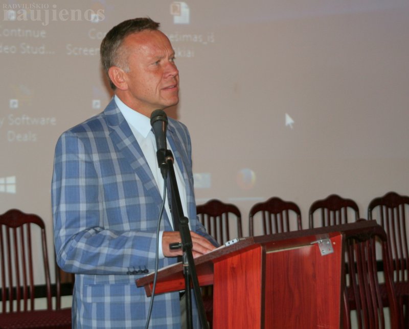 kad nuo šio rugsėjo visi rajono vaikai pateks į lopšelių-darželių grupes