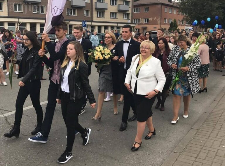 Rugsėjo 1-oji paskelbė naują pradžią