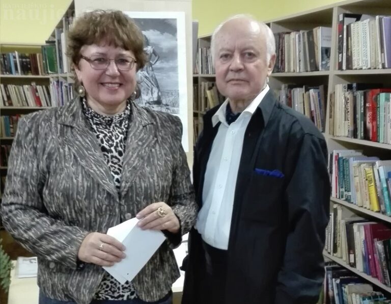 Šeduvoje pristatyta poetės Stasės Dzenuškaitės kūryba