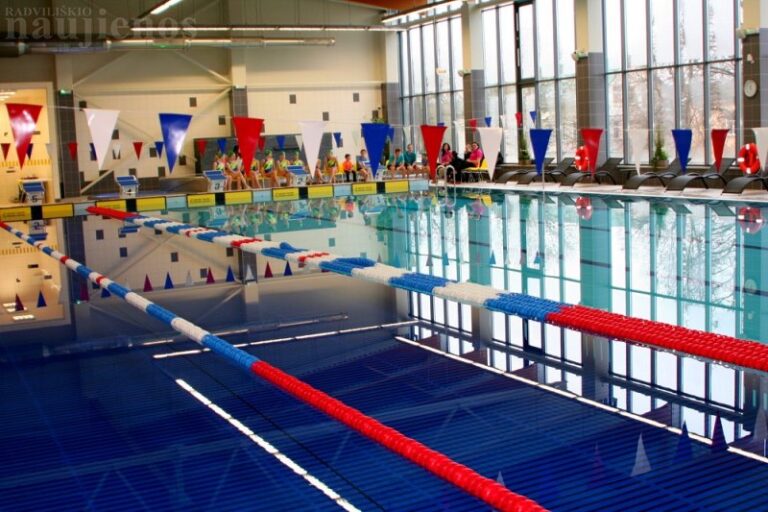 Vaižganto progimnazijos antrokai mokysis plaukti