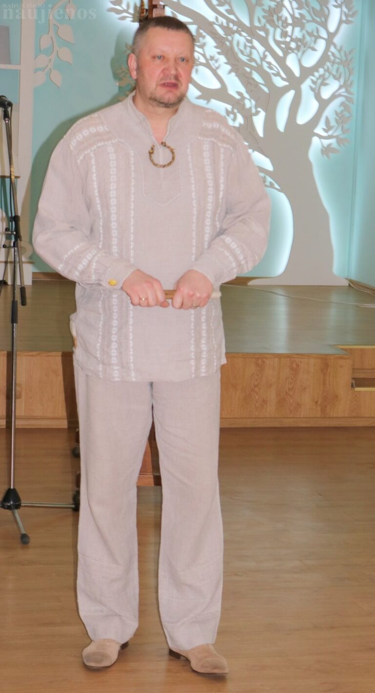 Keramikos darbų apsuptyje skambėjo skrabalų muzika