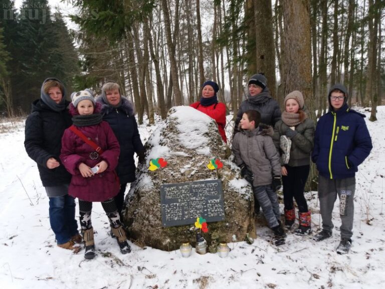 Miežaičių kaime Vasario 16-osios šventė tęsėsi dvi dienas