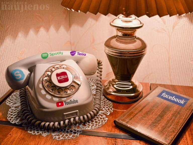 Laidinis telefonas virsta šviesolaidiniu internetu