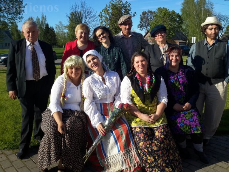 Tradicija tęsiama: Pašušvio kultūros namuose – vėl premjera