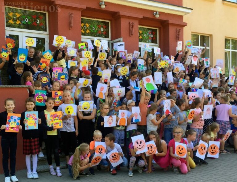 „Kudirkiečių“ dovana Lietuvai – šimtas šypsenų!