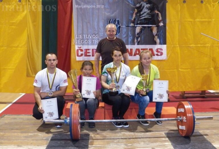 Lietuvos jėgos trikovės čempionate – puikūs rezultatai