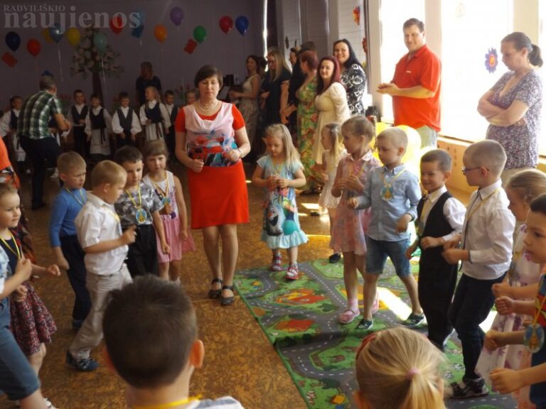 Baisogalos darželinukai sulaukė Vasaros