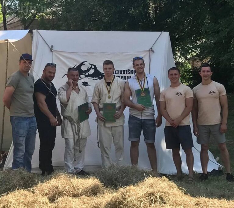 Ristynėse ant šieno iškovota 2-oji vieta