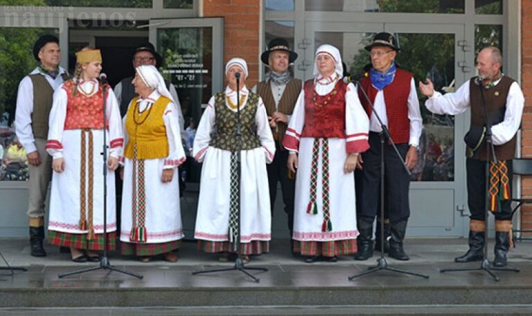 Prie kultūros centro – Škaplierinės atlaidai ir folkloro festivalis