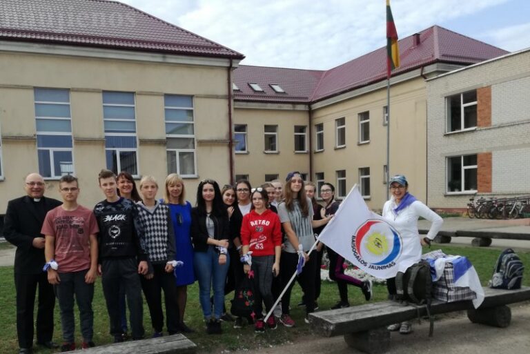 Pėsčiomis – į Šiluvos atlaidus