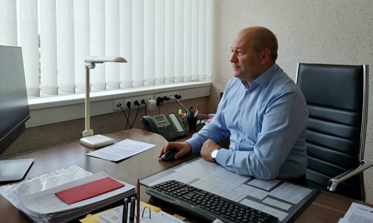 Į pagrindinę dirbamų laukų arteriją – ES injekcija