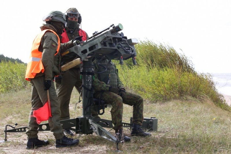 „Stinger“ ginkluotę valdę kariai raketas taikė į balistinius oro taikinius RT-400. Eil. T. Rimkevičiūtės nuotr.