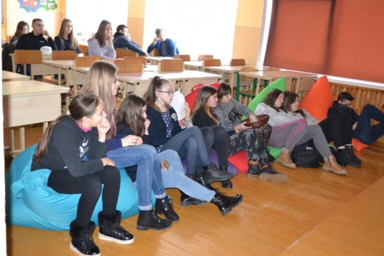 Grinkiškio gimnazijos mokiniams – stebuklingos kino pasaulio kelionės