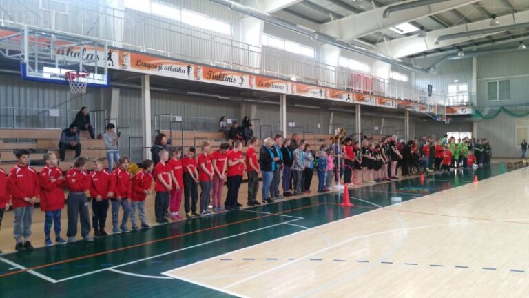 Radviliškio sporto arenoje – sporto šventė „Sportuok linksmai“