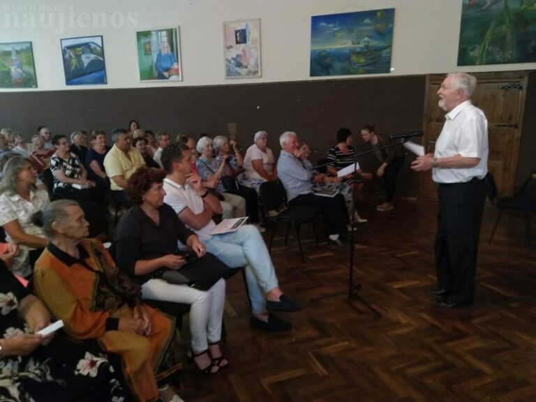 Pašušvyje pristatyta knyga „Prie Šušvės ir Žadikės“