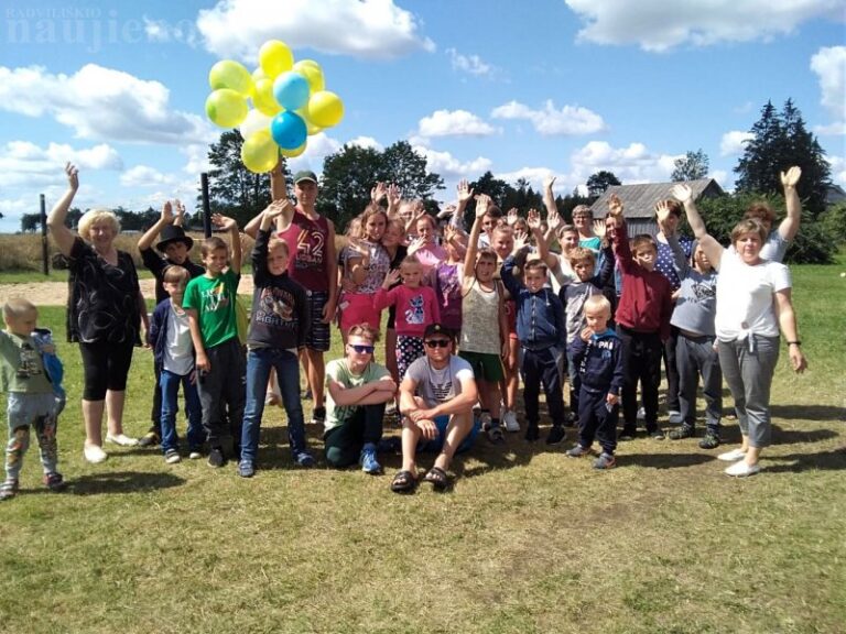 Miežaičiuose nuskambėjo vaikų vasaros stovykla „Vasara 2019“