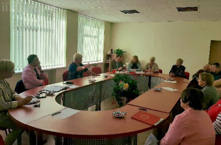 Aukštelkiškiai rajono valdžiai išsakė savo pageidavimus