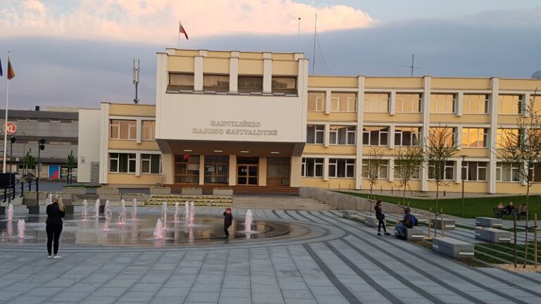 Mero potvarkis dėl Radviliškio rajono savivaldybės tarybos 8-ojo posėdžio sušaukimo