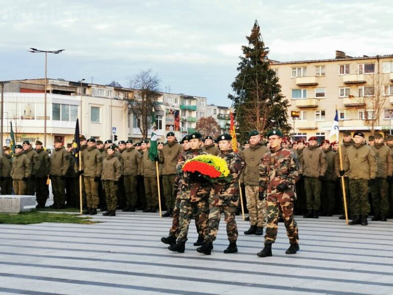 Minint Radviliškio kautynių šimtmetį širdyse įžiebtos vienybės kibirkštys