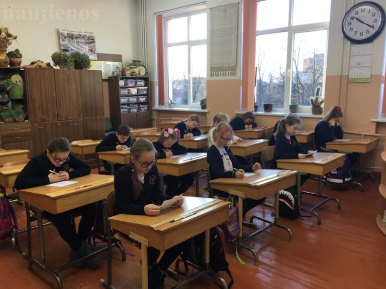 Vinco Kudirkos progimnazijoje paaiškėjo raštingiausi pradinukai