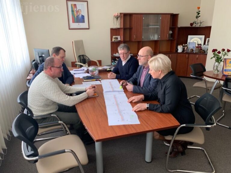 Apsvarstyti Radviliškio miesto Žalgirio gatvės rekonstravimo projektinių pasiūlymų sprendiniai