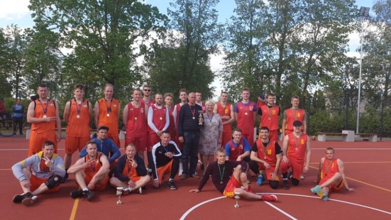 Aukštelkų sporto aikštyno atidarymo proga – krepšinio ir teniso turnyrai