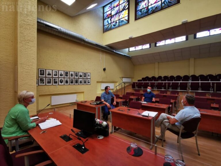 Aptarti gatvių remonto darbai Radviliškio mieste