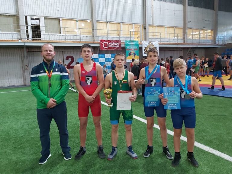 Radviliškio imtynininkai iš Vilniaus parvežė medalių