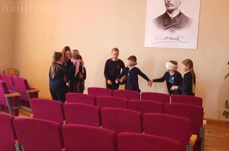 Progimnazijoje – virtuali kino edukacija