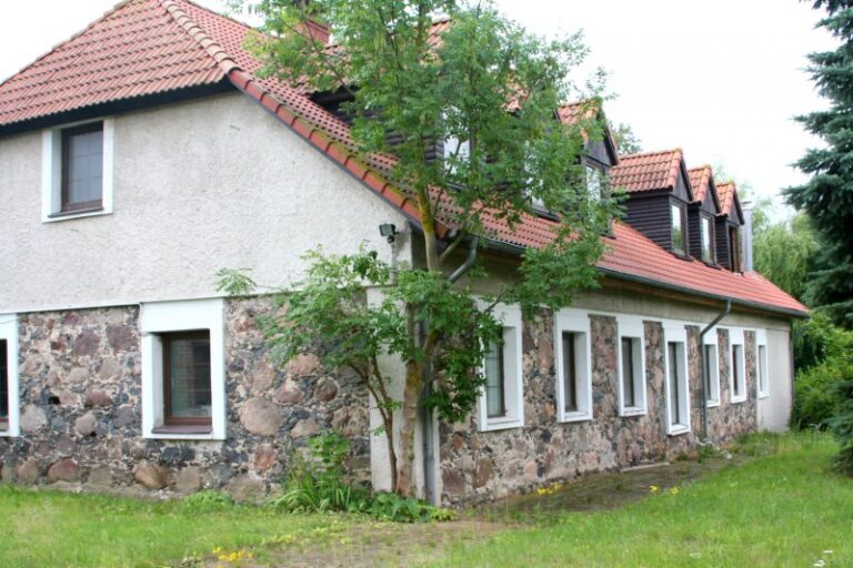 Raudondvario vandens malūno savininkę mala teismo girnos
